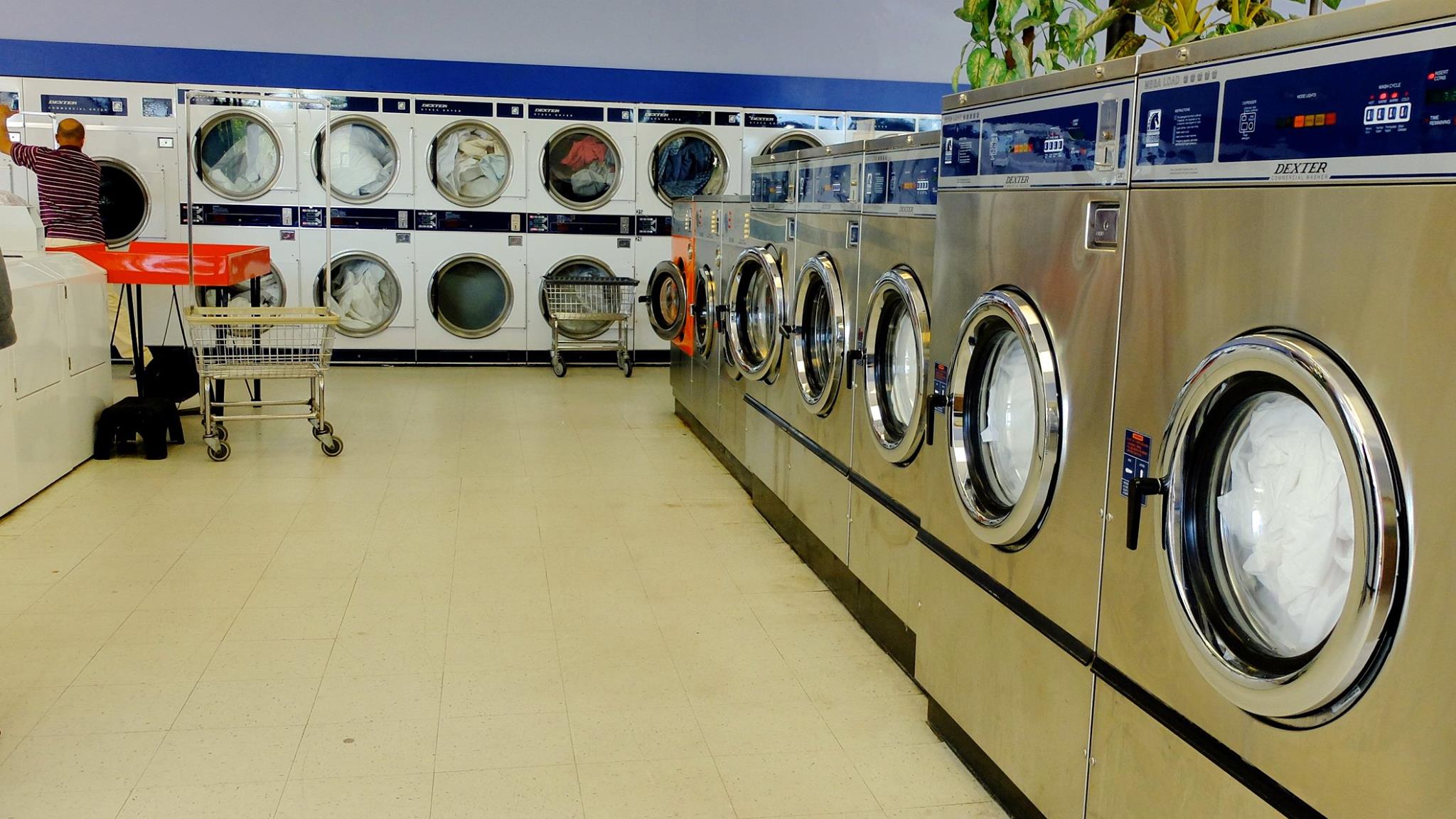 11429675 864804963574453 6273218904353820786 O (1)